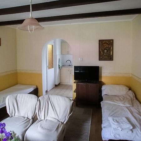 Hellenyi Apartmanok ฮอร์กานี ภายนอก รูปภาพ
