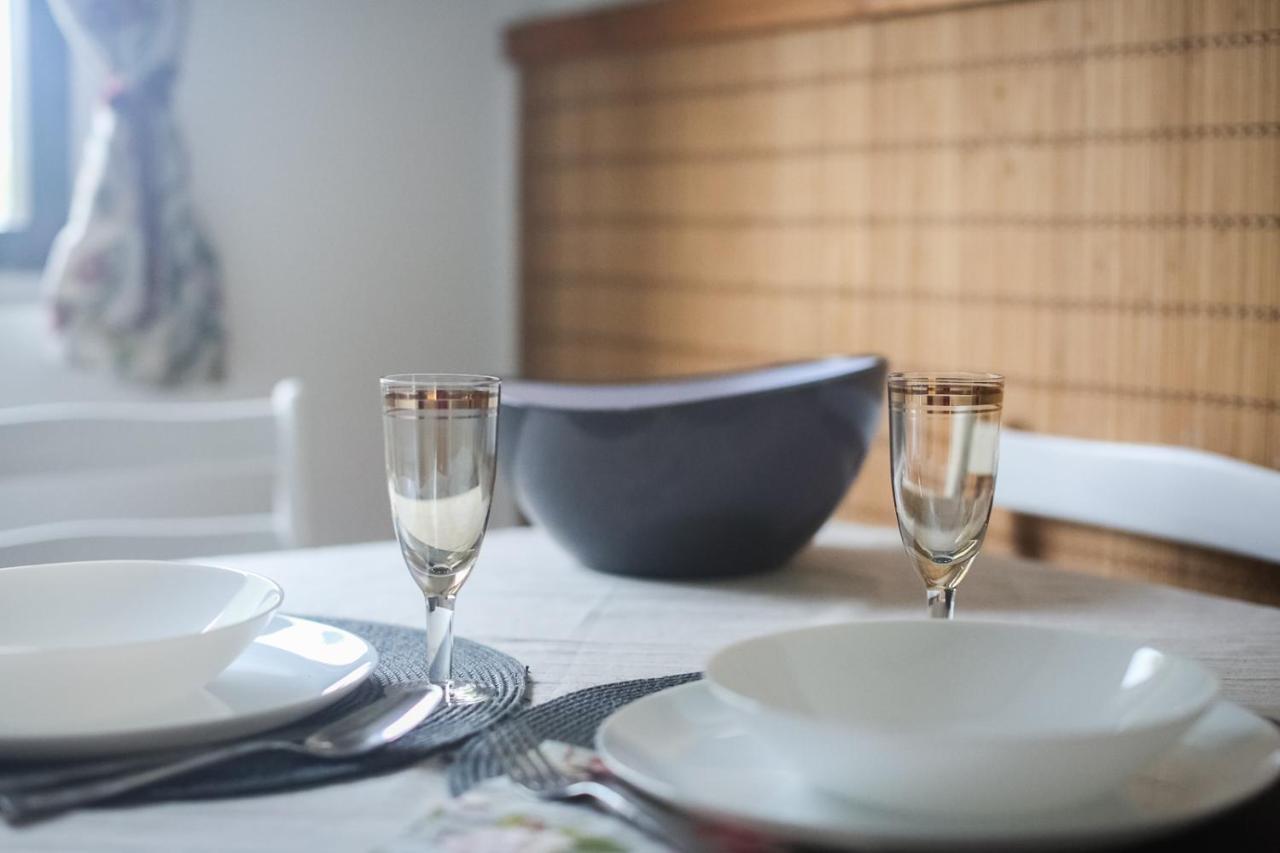 Hellenyi Apartmanok ฮอร์กานี ภายนอก รูปภาพ